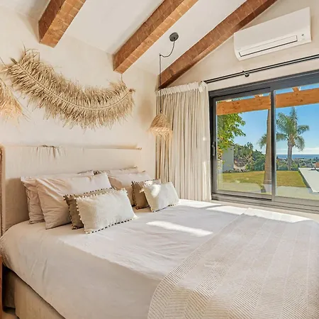 Villa Villa Retreat Coming Soon Estepona