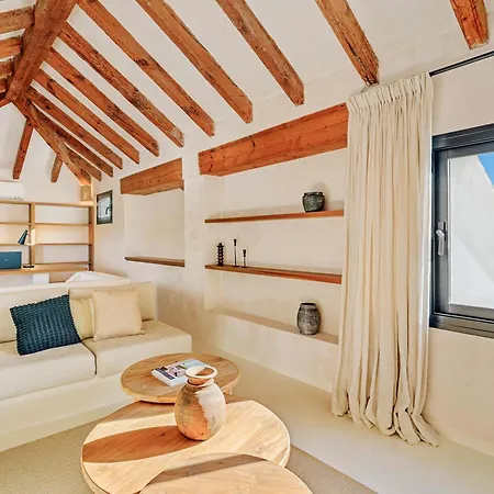 Villa Villa Retreat Coming Soon Estepona